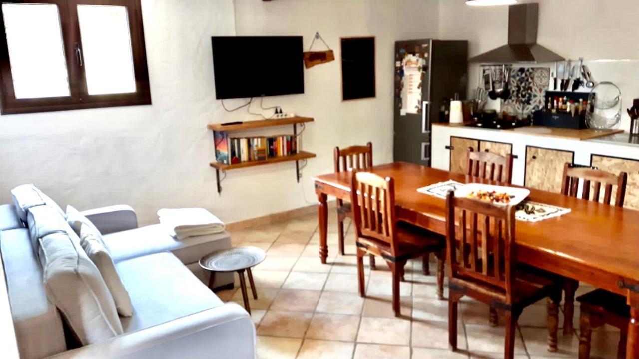 La Maison Blanche Apartment Iglesias Ngoại thất bức ảnh
